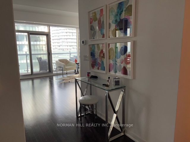 home for lease on 2512-14 York Street S