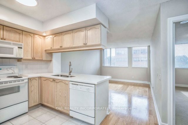 home for lease on 303-5 Northtown Way