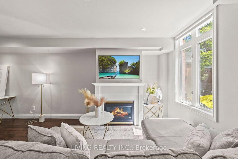 2608 - 12 Sudbury St, Toronto, M6J 3W7 | Image 2