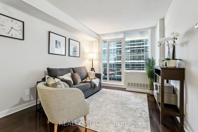 home for sale on 2611-4978 Yonge Street