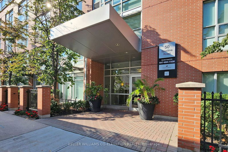 home for lease on 508-50 Spadina Road