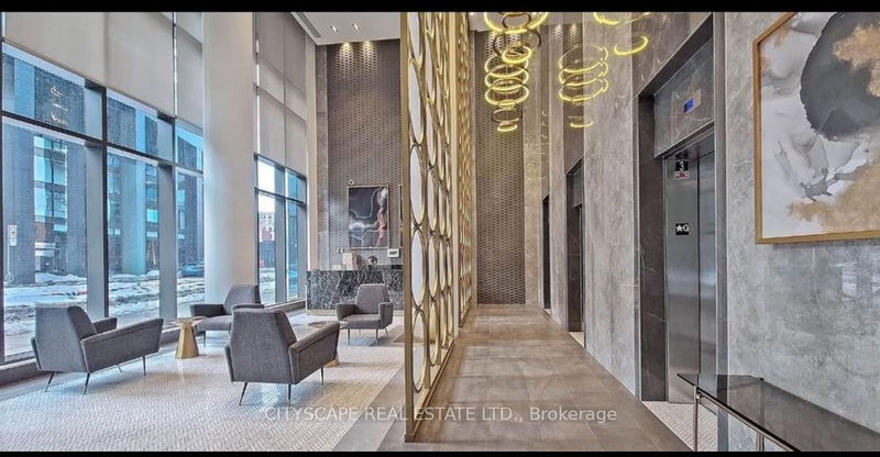 home for lease on 1112-330 Richmond Street W