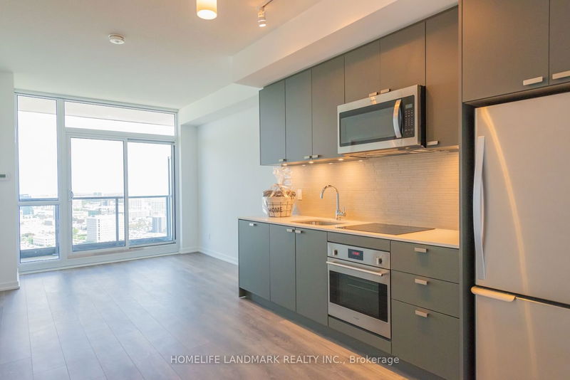 home for lease on 2911-56 Forest Manor Road