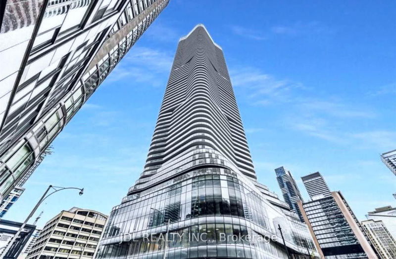home for lease on 5303-11 Wellesley Street W