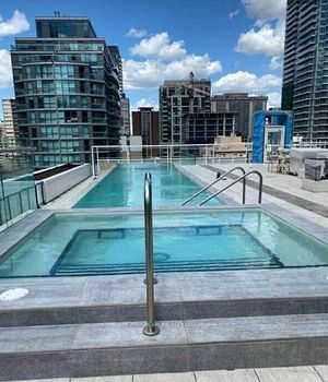 home for lease on 1706-161 Roehampton Avenue