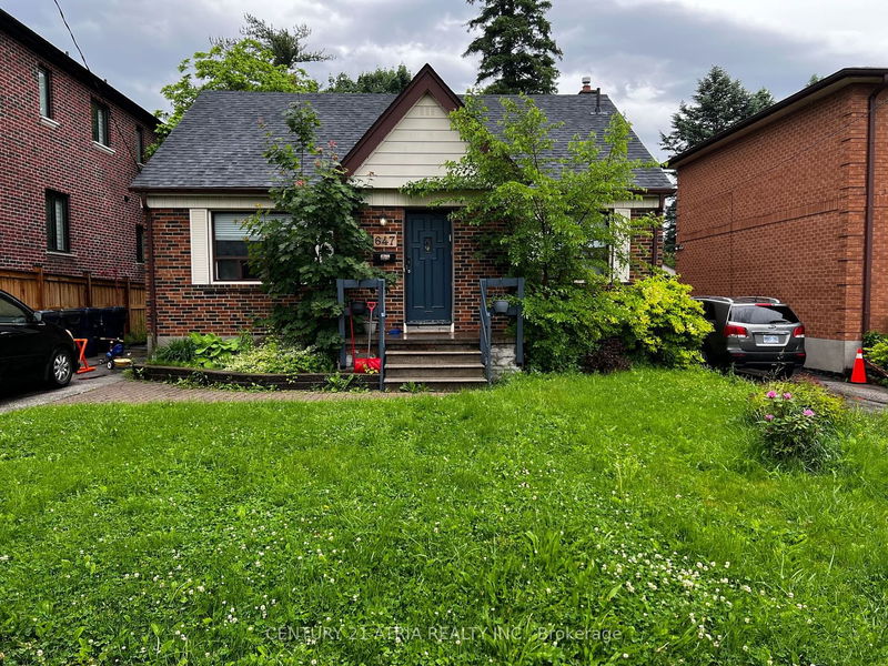 home for lease on 647 Coldstream Avenue