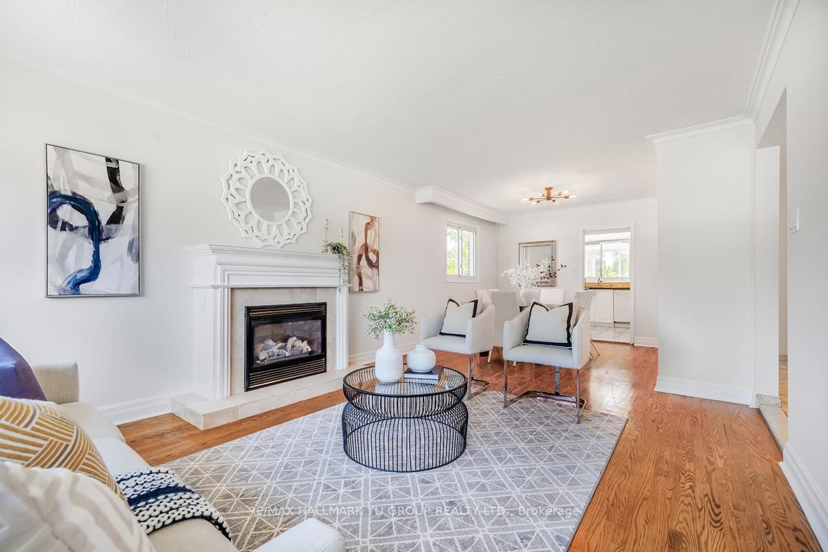 Listing Image 3