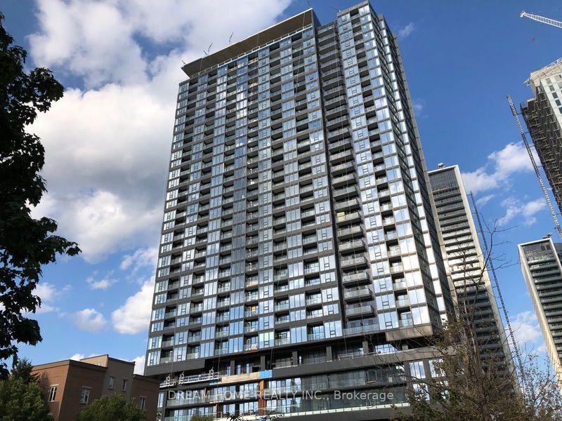 home for lease on 2215-19 Western Battery Road N