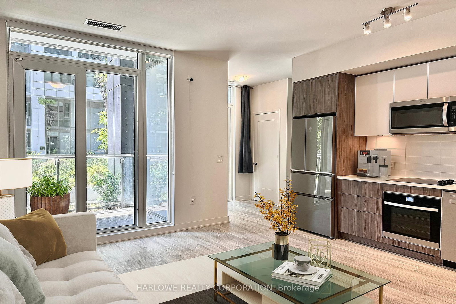 60 Princess Street, Unit 111 SE - Photo 4