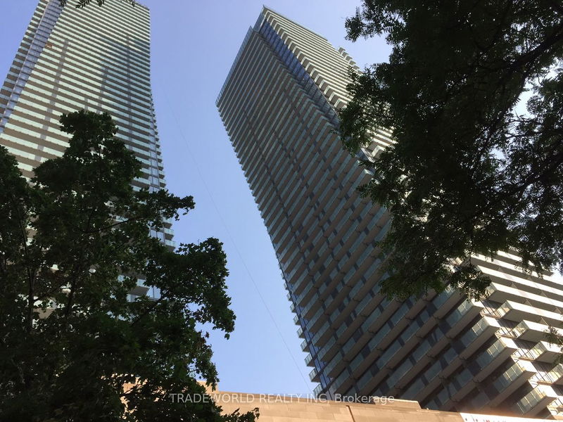 home for lease on 2808-65 St Mary Street