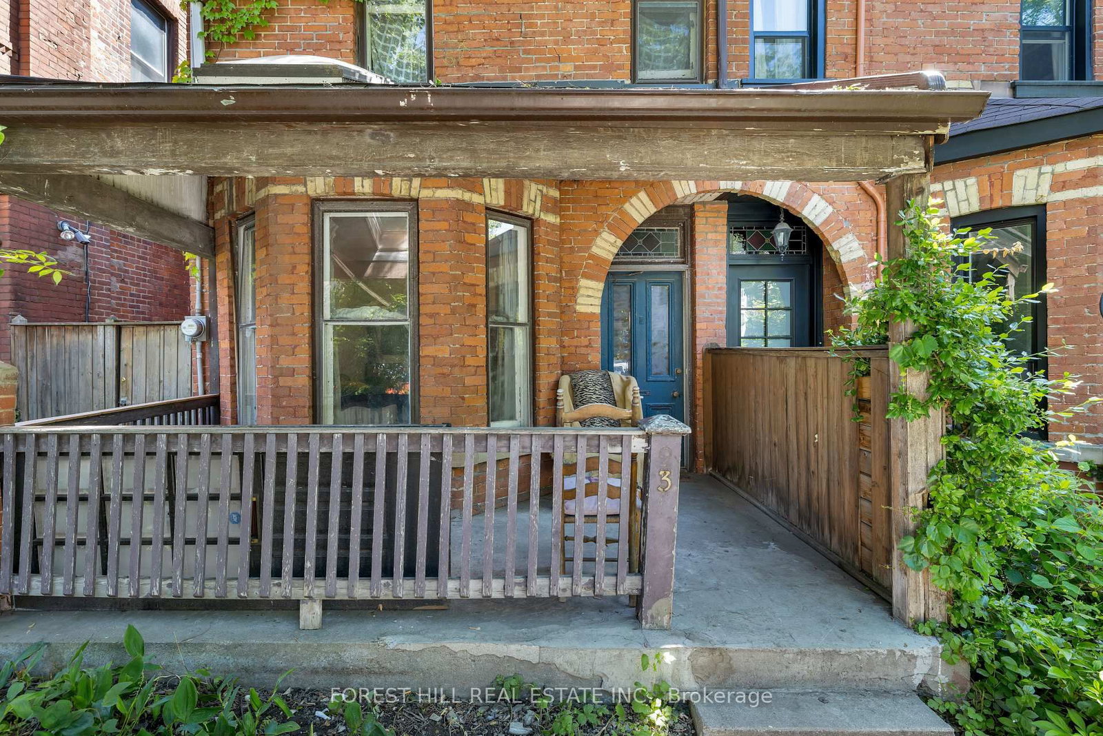 Listing Image 3