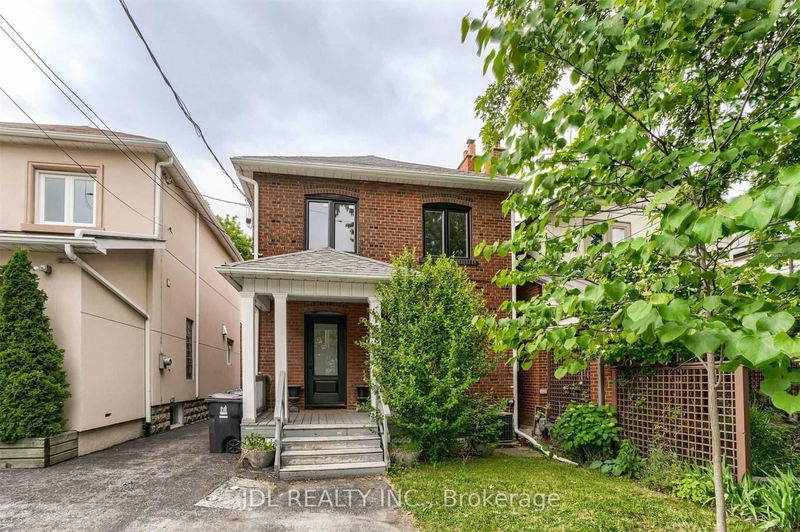 home for lease on 158 Manor Road E