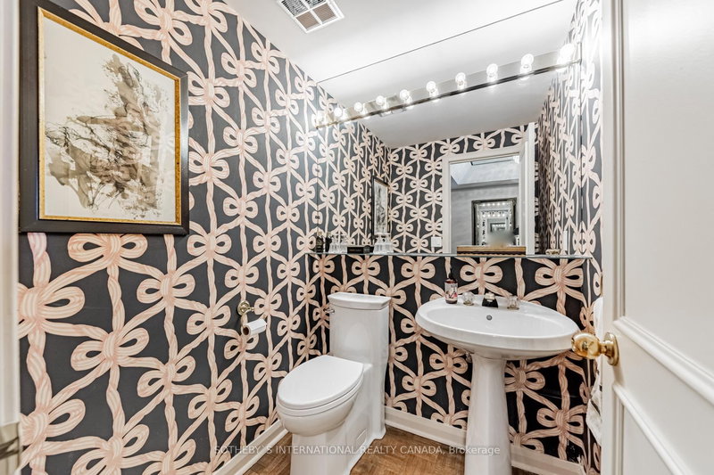 805 - 55 Prince Arthur Ave, Toronto, M5R 1B3 | Image 3