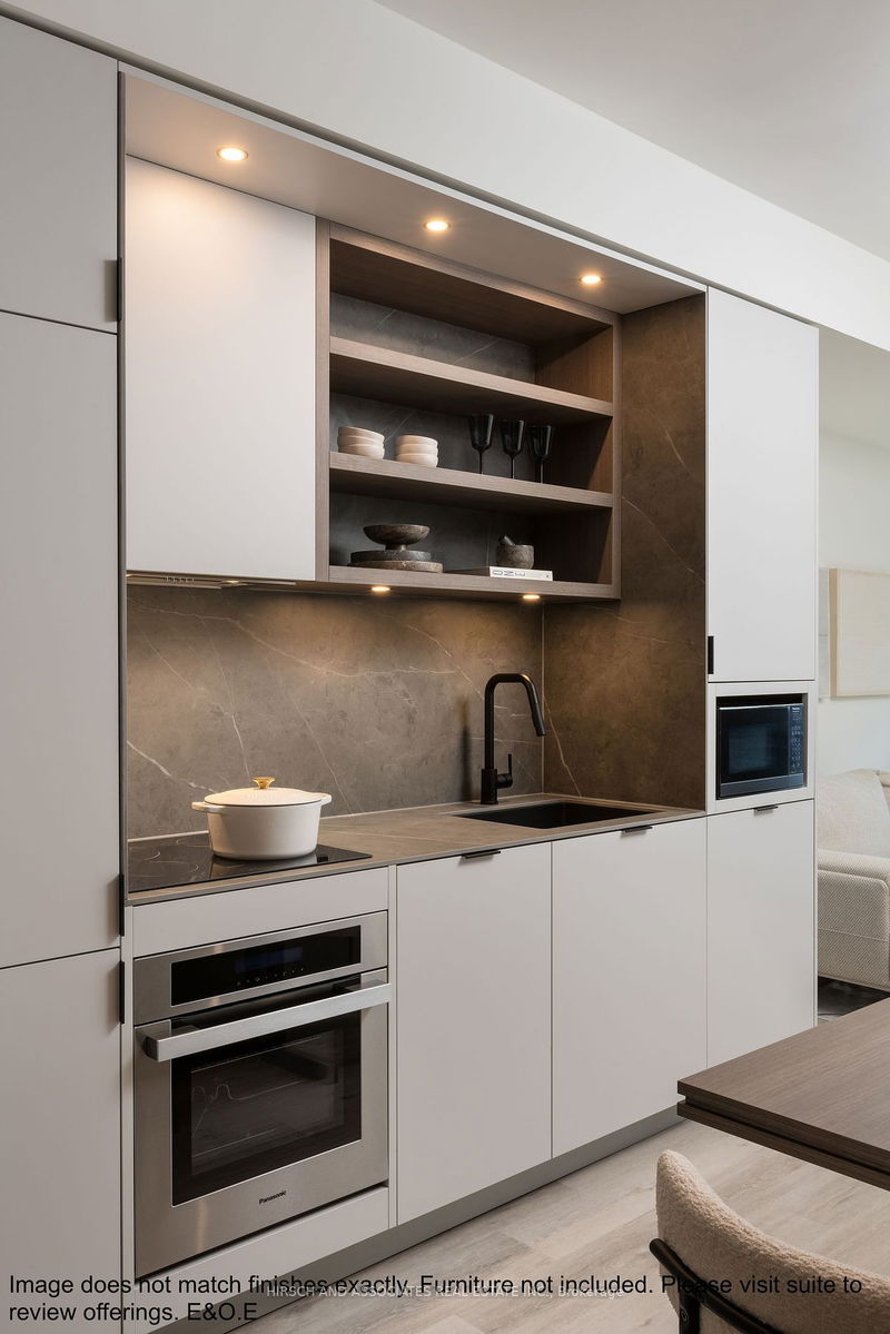 home for lease on 2001-55 Charles Street E