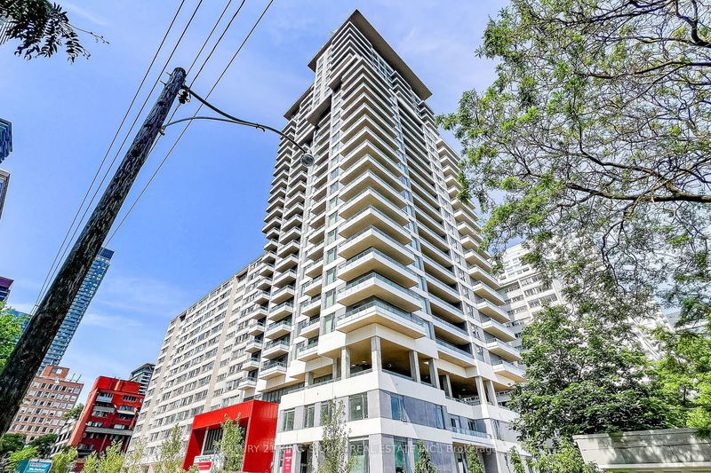home for lease on 1507-25 Holly Street