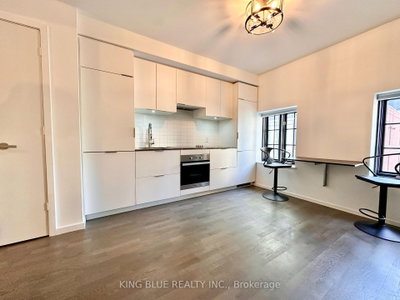 Unit 325 — 5 St Joseph Street — photo 3