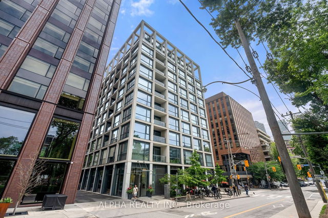 921 - 39 Brant Street