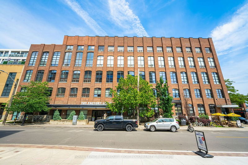 home for lease on 334-43 Hanna Avenue