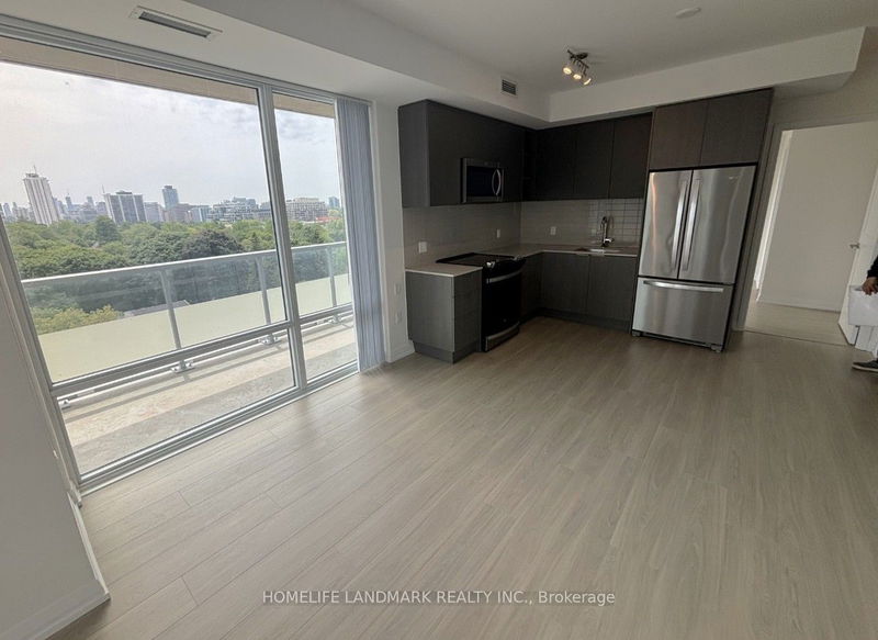 home for lease on 907-25 Holly Street