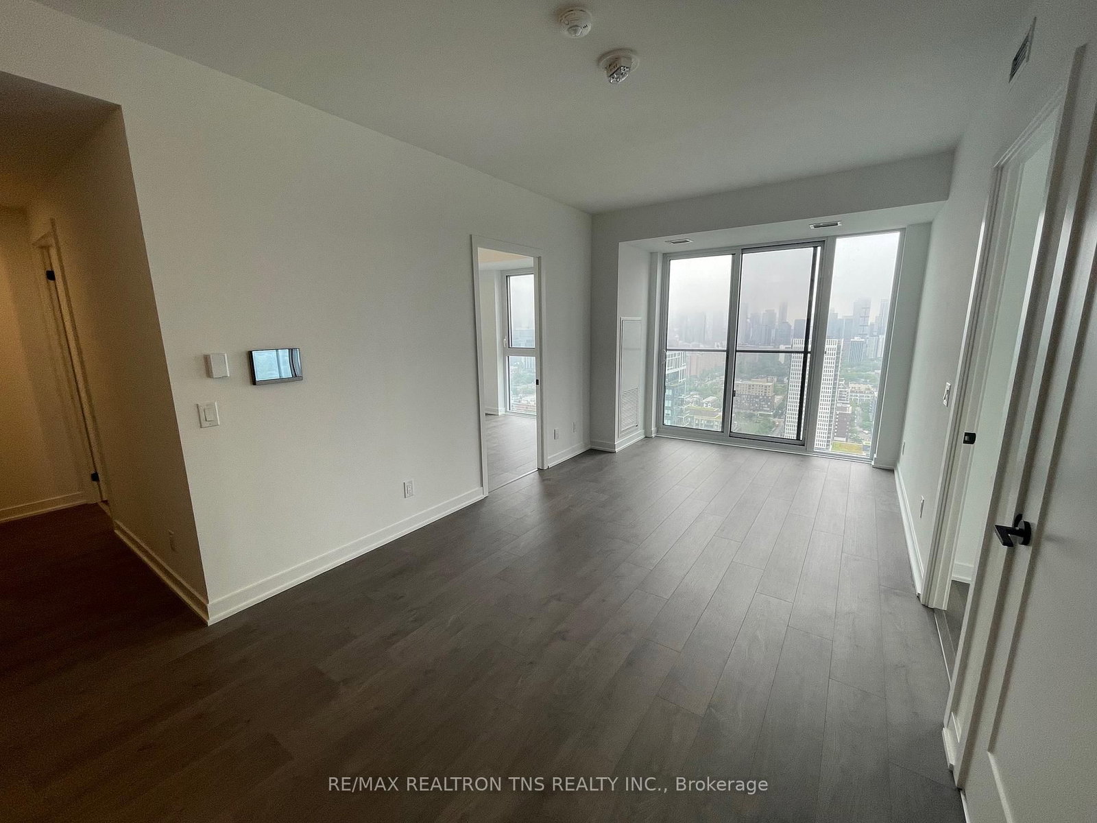 5 Defries Street, Unit 3508 - Photo 15