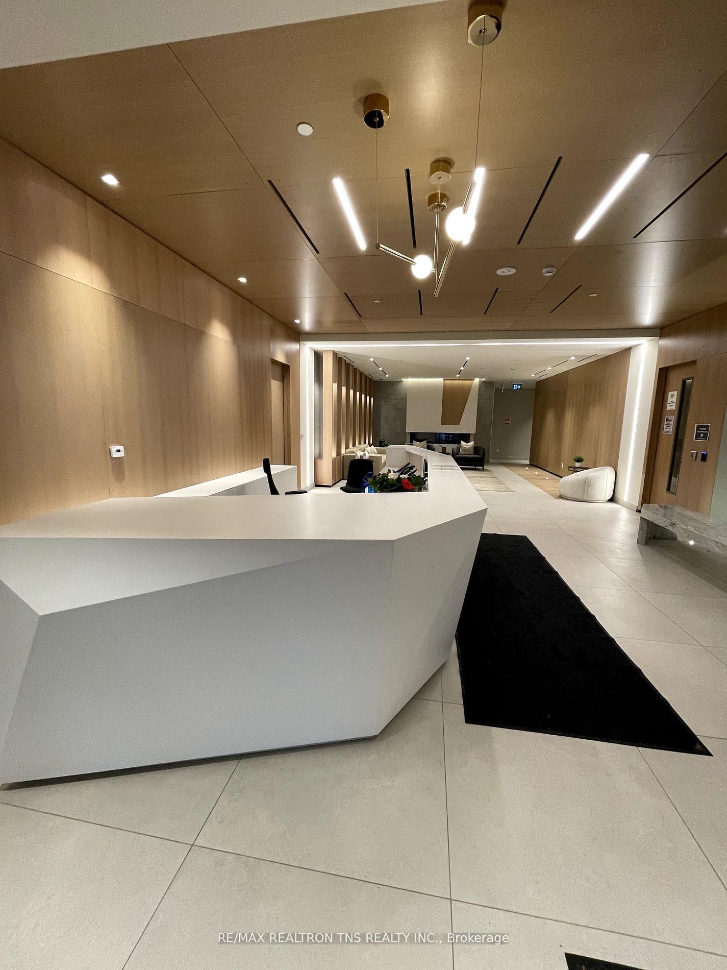 5 Defries Street, Unit 3508 - Photo 2