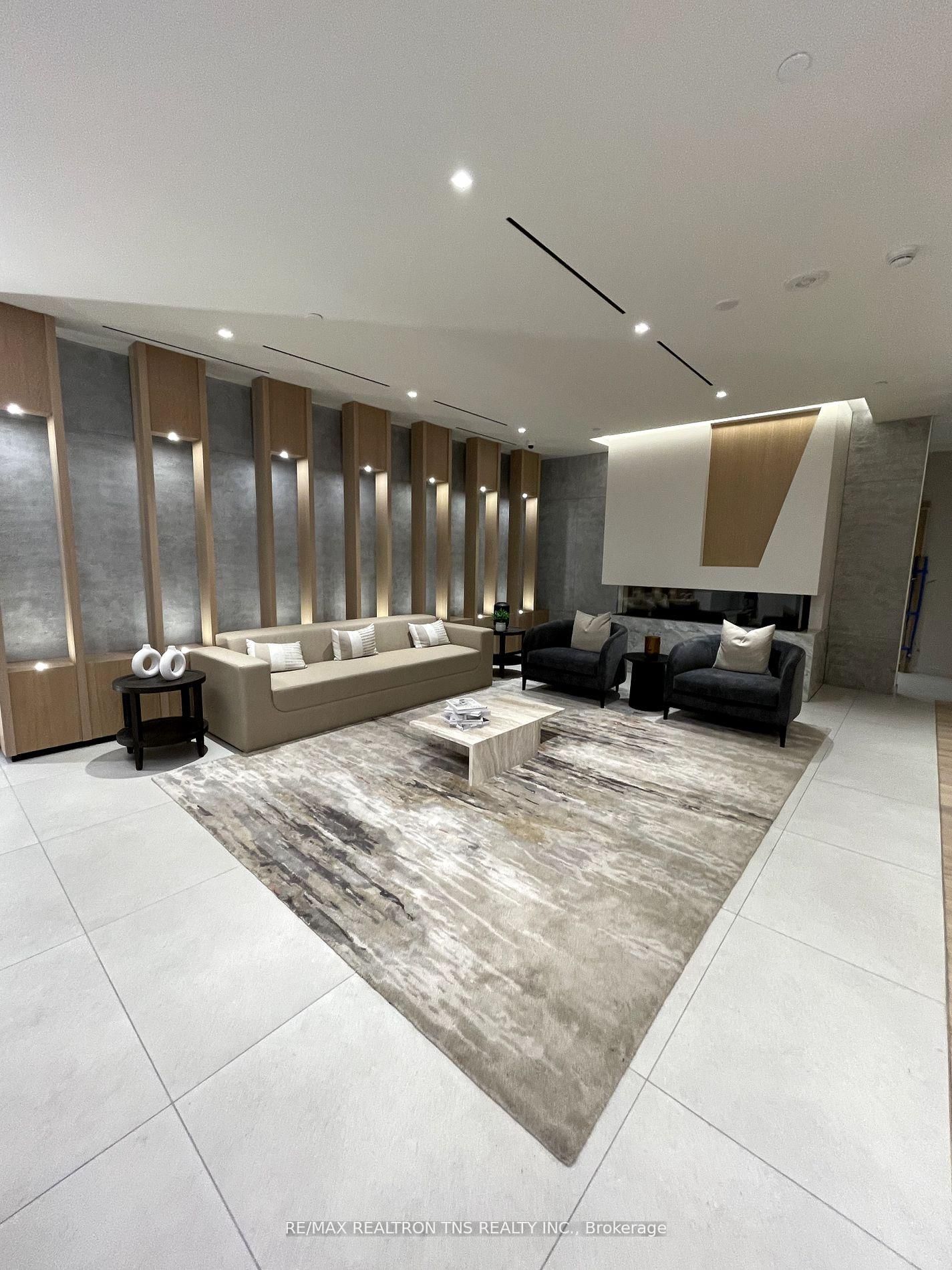 5 Defries Street, Unit 3508 - Photo 3