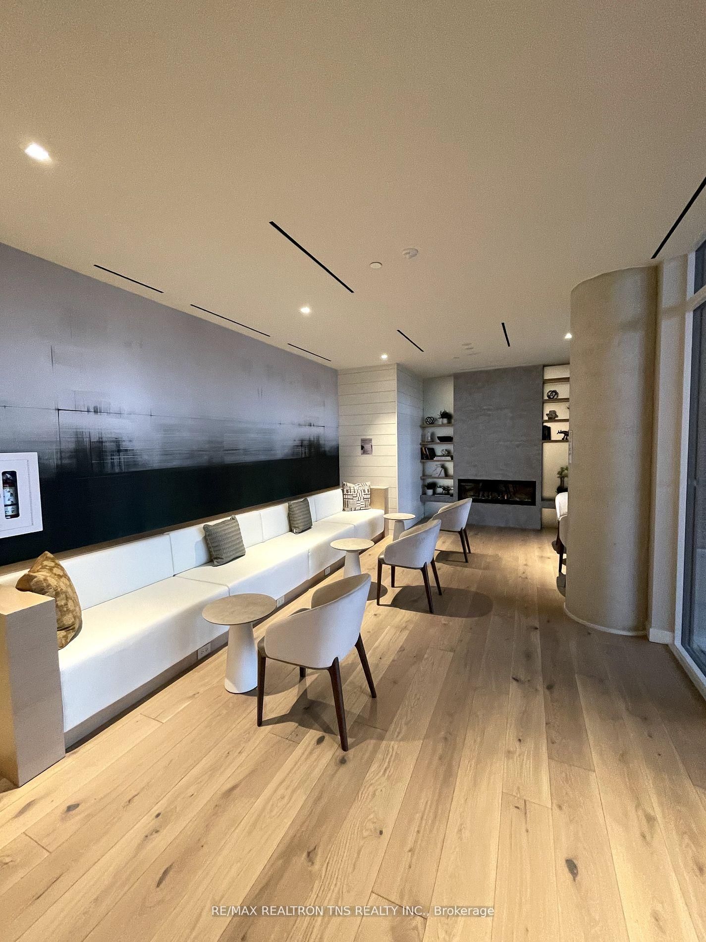 5 Defries Street, Unit 3508 - Photo 6