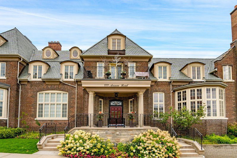 home for sale on 208-1111 Avenue Road