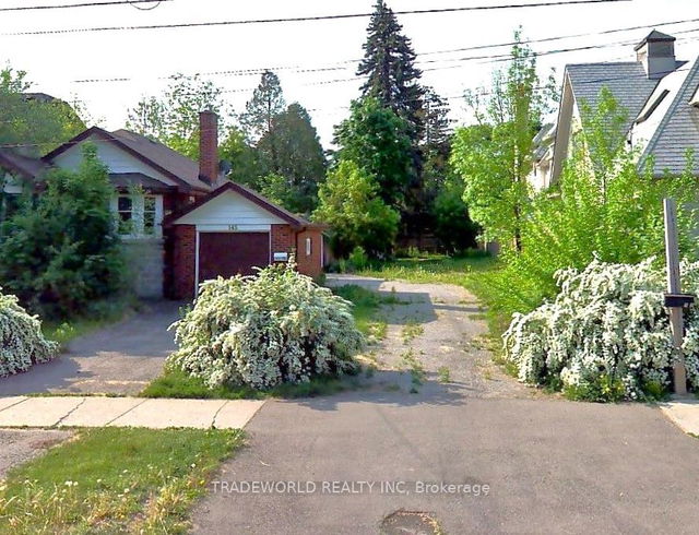 147 Ellerslie Avenue