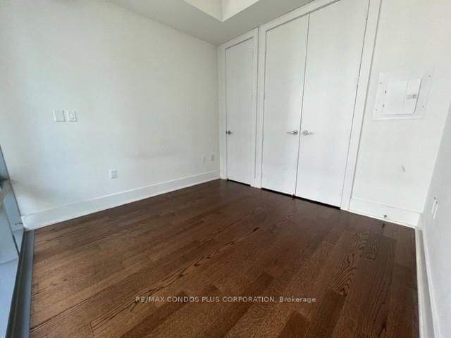 39 Queens Quay E, Unit 728 - Photo 5