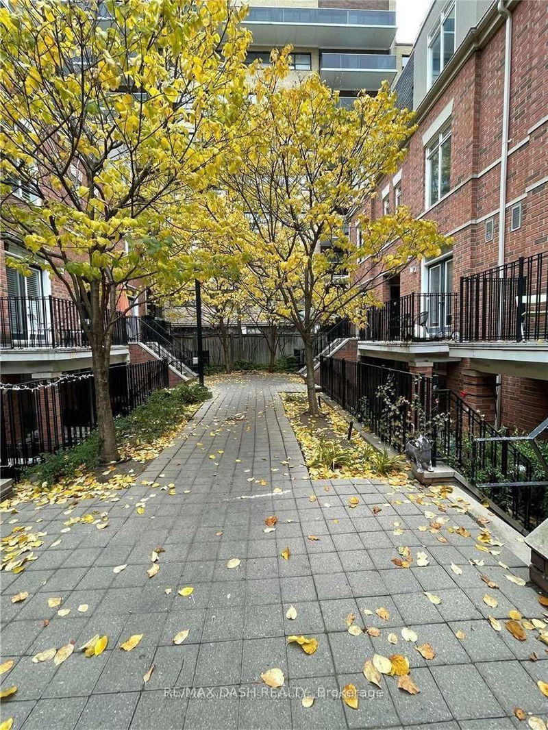 home for lease on 231-415 Jarvis Street