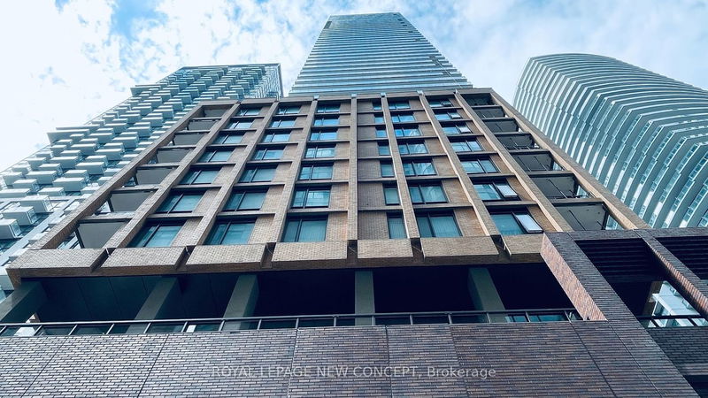 home for lease on 1901-8 Widmer Street