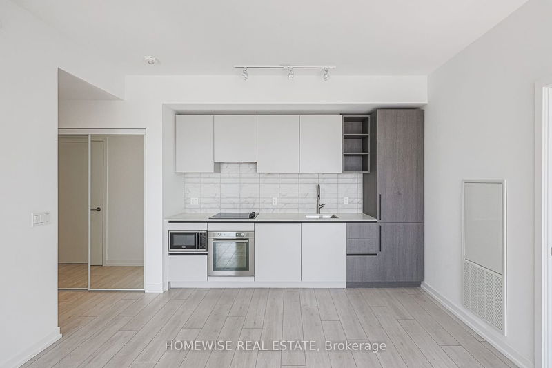 home for lease on 4802-55 Mercer Street