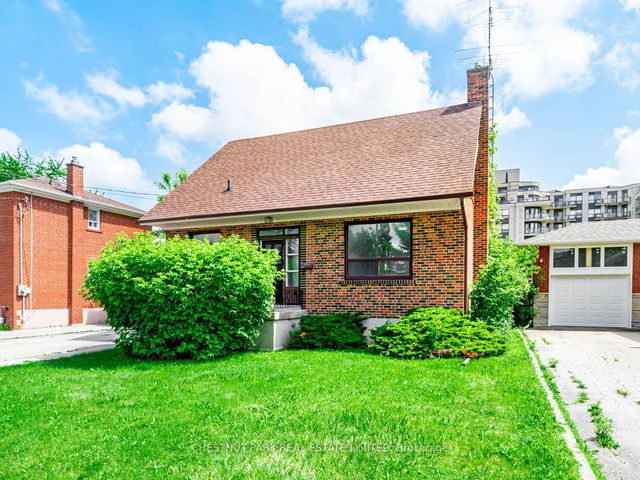 217 Cocksfield Avenue