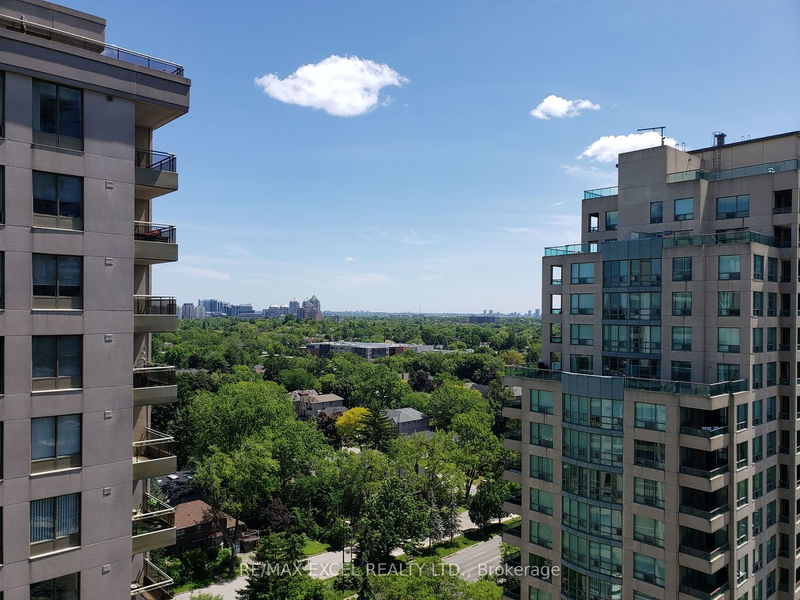 home for lease on 1905-18 Parkview Avenue