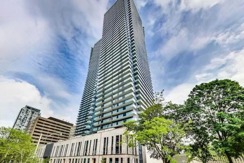home for lease on 1403-65 St. Mary Street