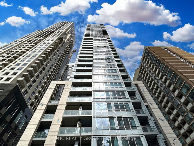 home for sale on 2804-21 Balmuto Street