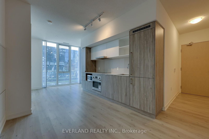 1108 - 138 Downes St, Toronto, M5E 0E4 | Image 3