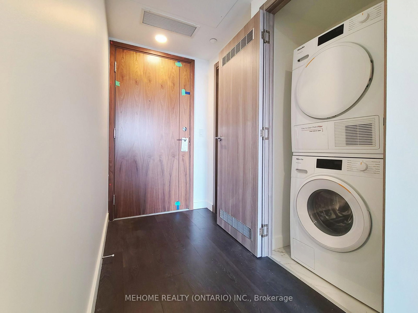 38 Widmer Street, Unit #3209 - Photo 5