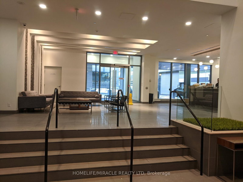 2008 - 20 Bruyeres Mews, Toronto, M5V 0G8 | Image 2