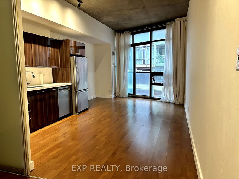 home for lease on 209-33 Mill Street