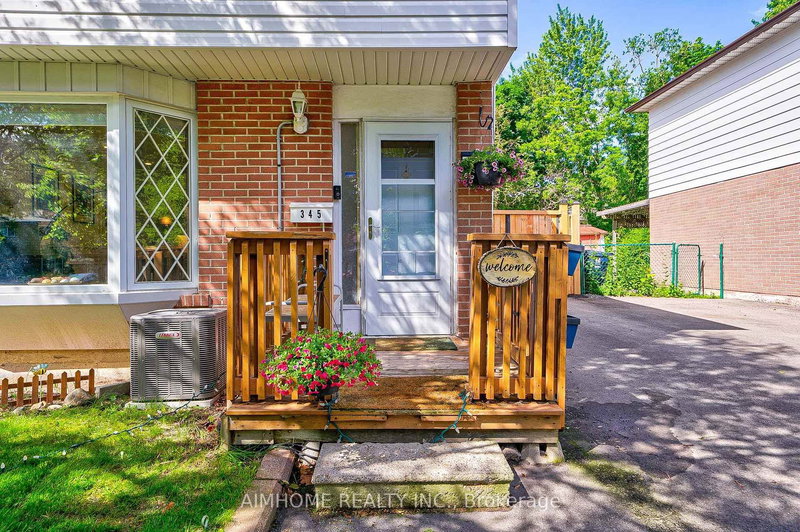 345 Hollyberry Tr, Toronto, M2H 2P5 | Image 3