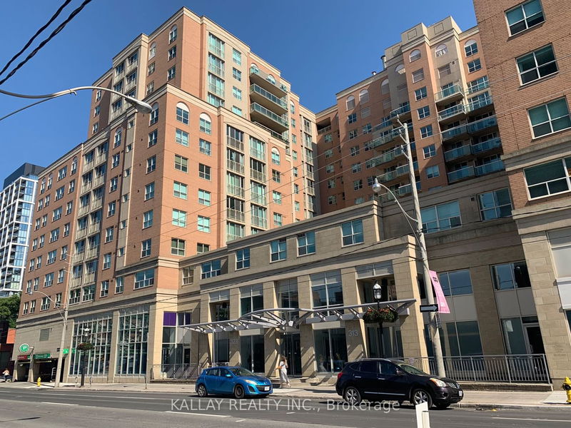 home for sale on PH18-323 Richmond Street E