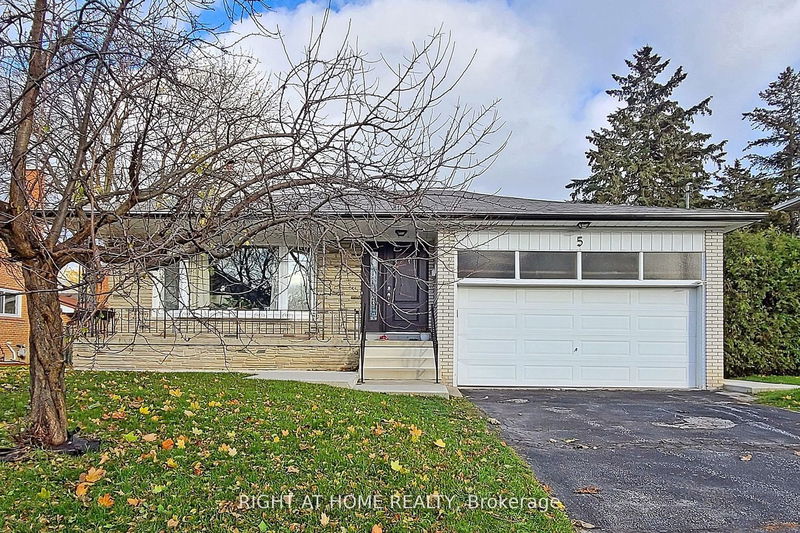 home for lease on #A-5 Bathford Crescent