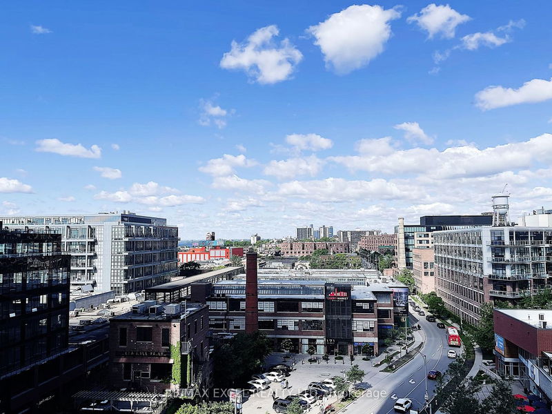home for lease on 912-150 East Liberty Street