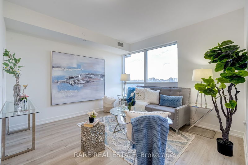 home for sale on 1507-395 Bloor Street E