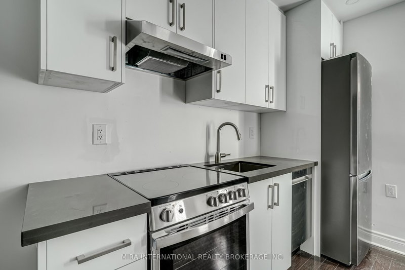 206 - 180 Sherbourne St, Toronto, M5A 2R7 | Image 3