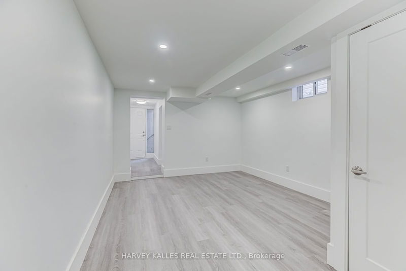 home for lease on 3-210 Christie Street