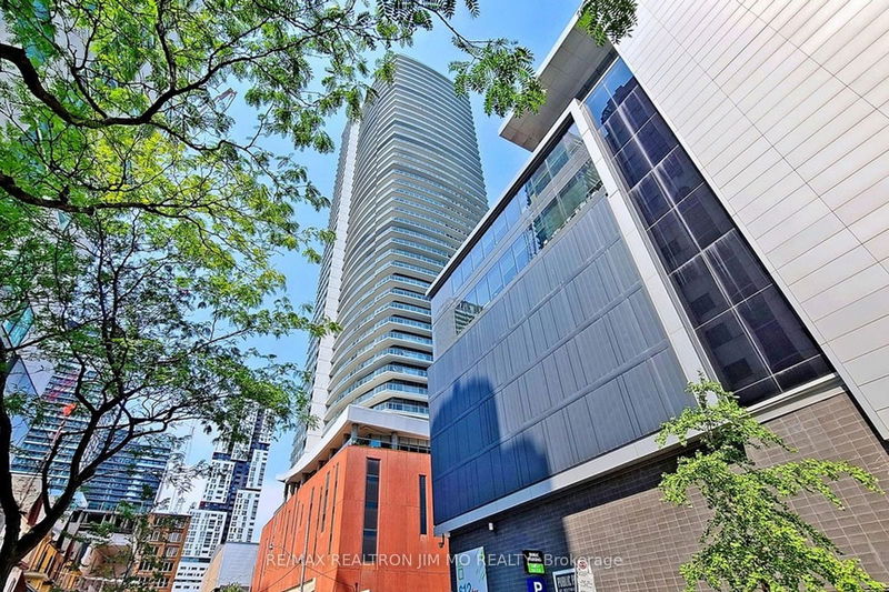 home for lease on 1812-21 Widmer Street