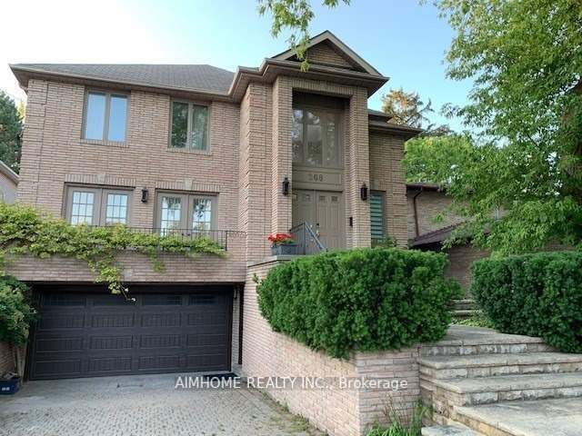 home for lease on 268 Hounslow Avenue